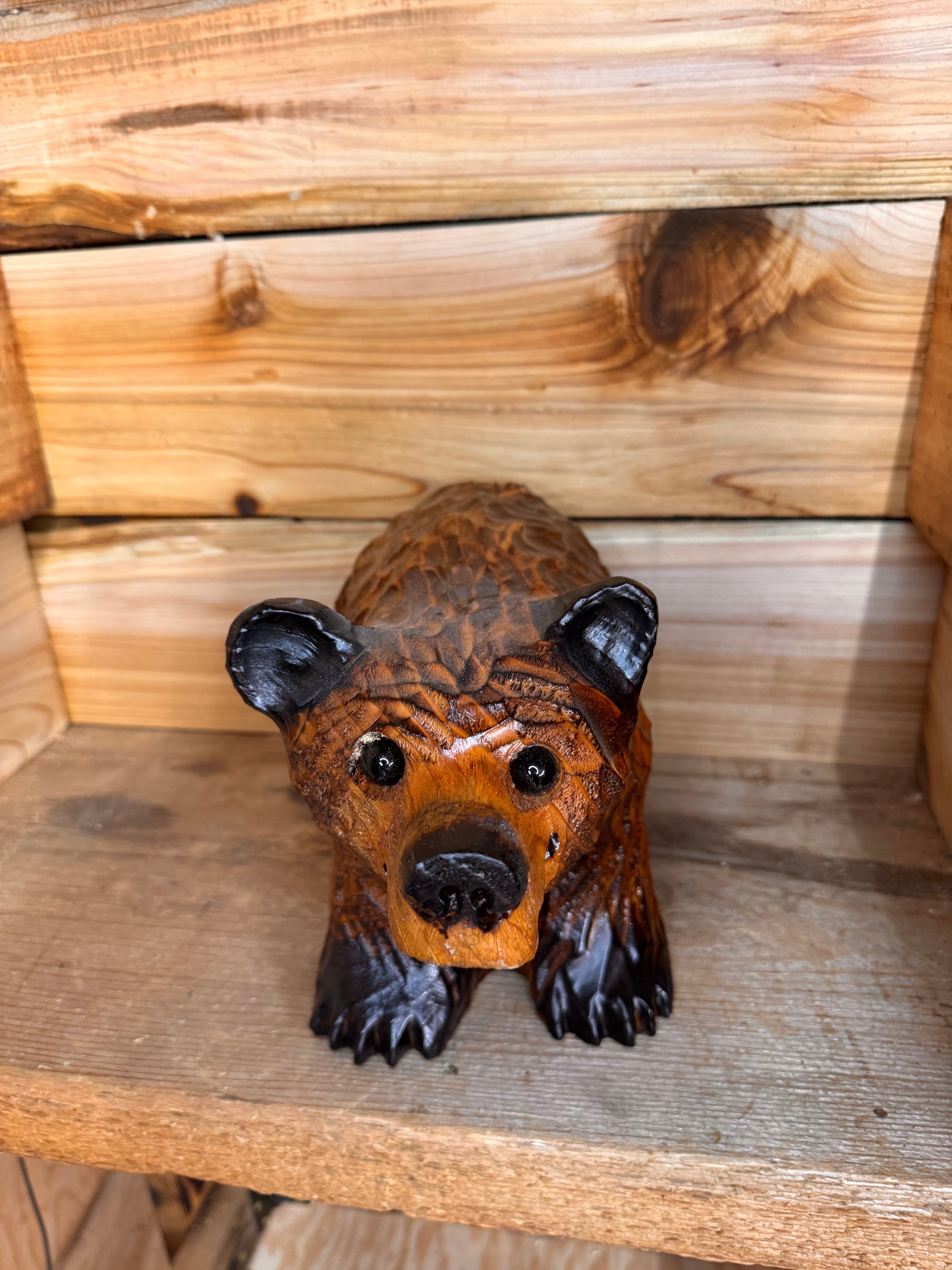 Chainsaw Carved Bear on All Fours - 12'' - Brown – Northwest