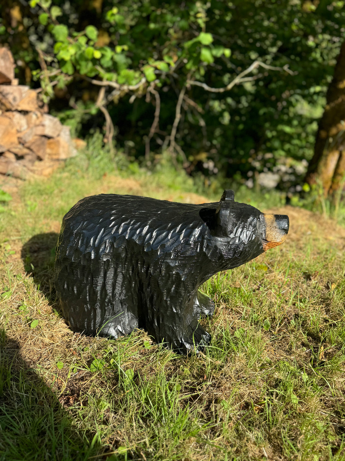 Chainsaw Carved Bear on All Fours- 24'' - Black
