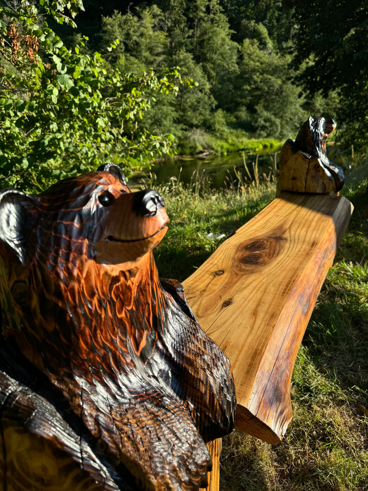 Hand Crafted Bench - Bears in Logs - Live Edge Slabs - Multiple Lengths - Brown