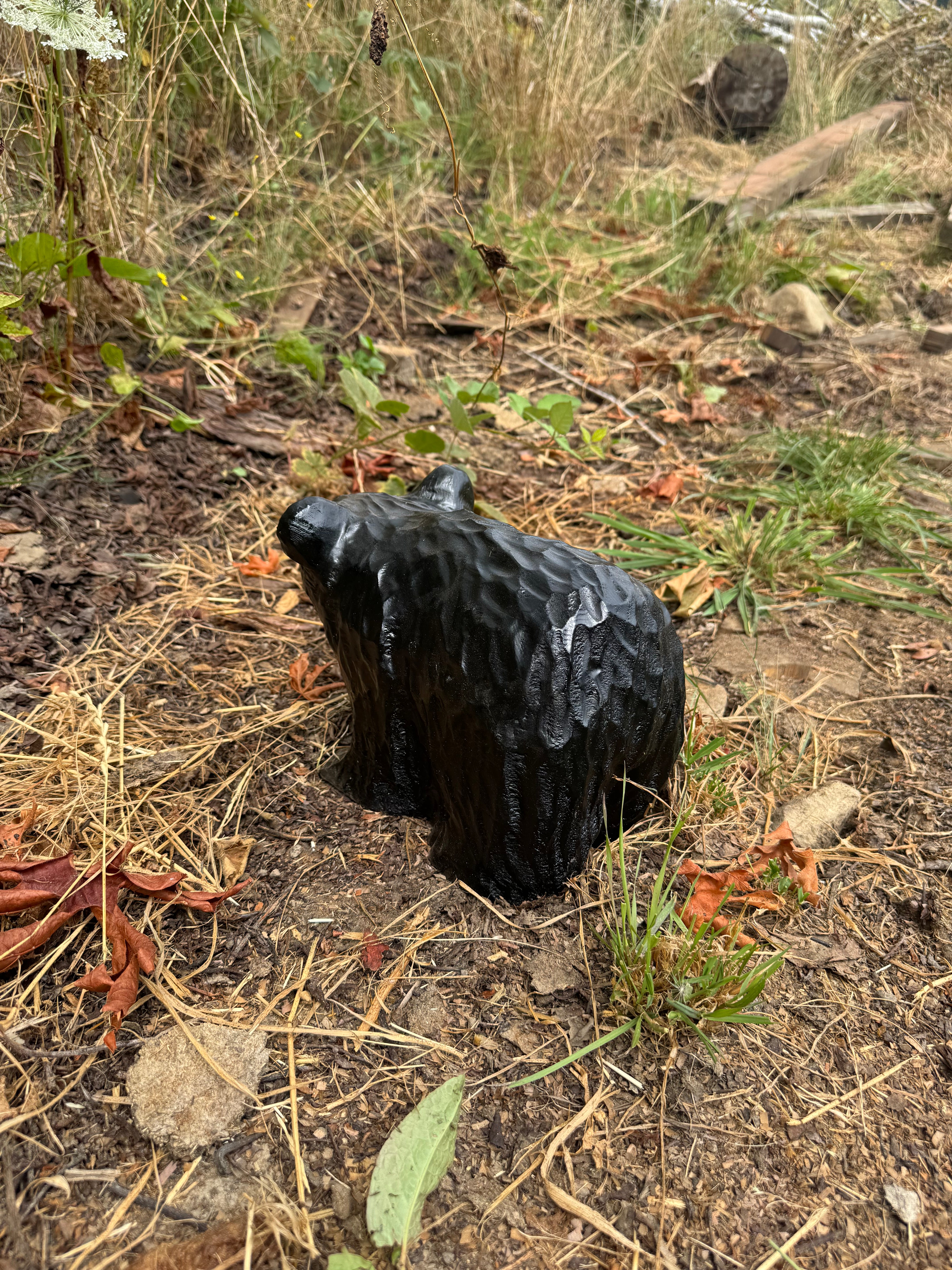 Chainsaw Carved Bear on All Fours- 12'' - Black