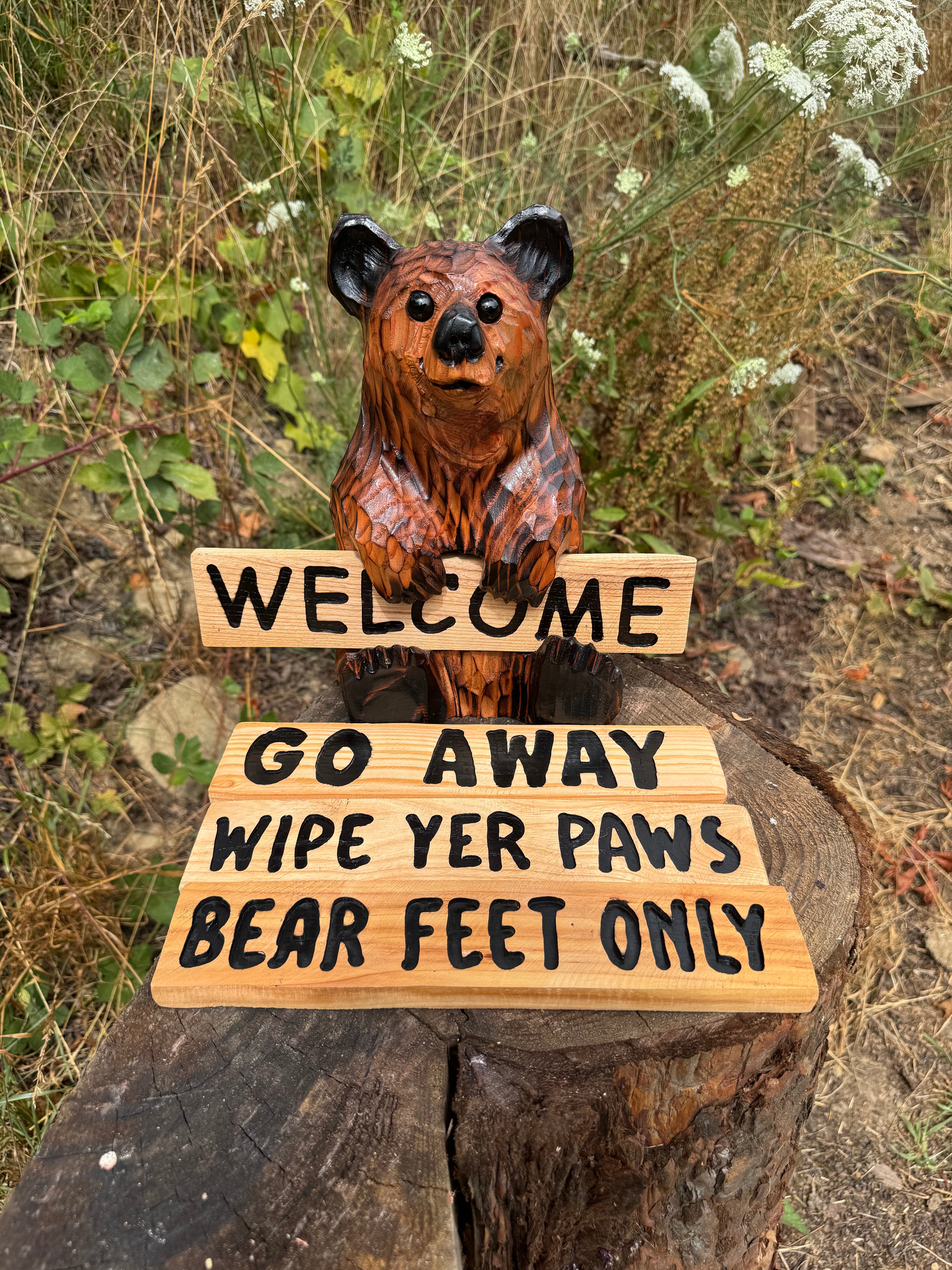 Chainsaw Carved Sitting Brown Bear with Reversible Sign – 11" Giant Sequoia Redwood