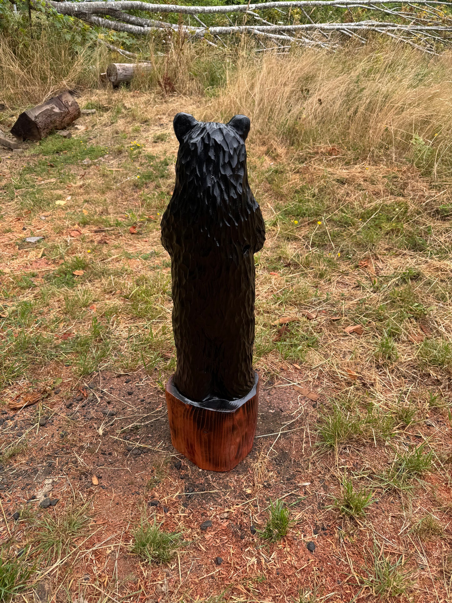 Chainsaw Carved Standing Bear with Welcome Sign – 39 inches