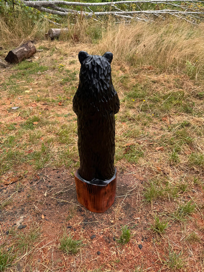 Chainsaw Carved Standing Bear with Welcome Sign – 39 inches