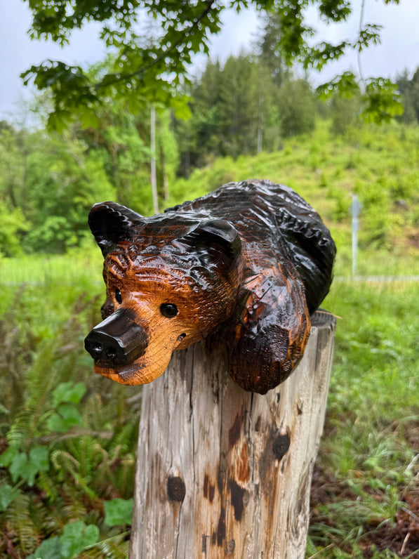 Chainsaw Carved "Kilroy" Bear 15" - Perfect for Mantels, Shelves, Ledges - Brown