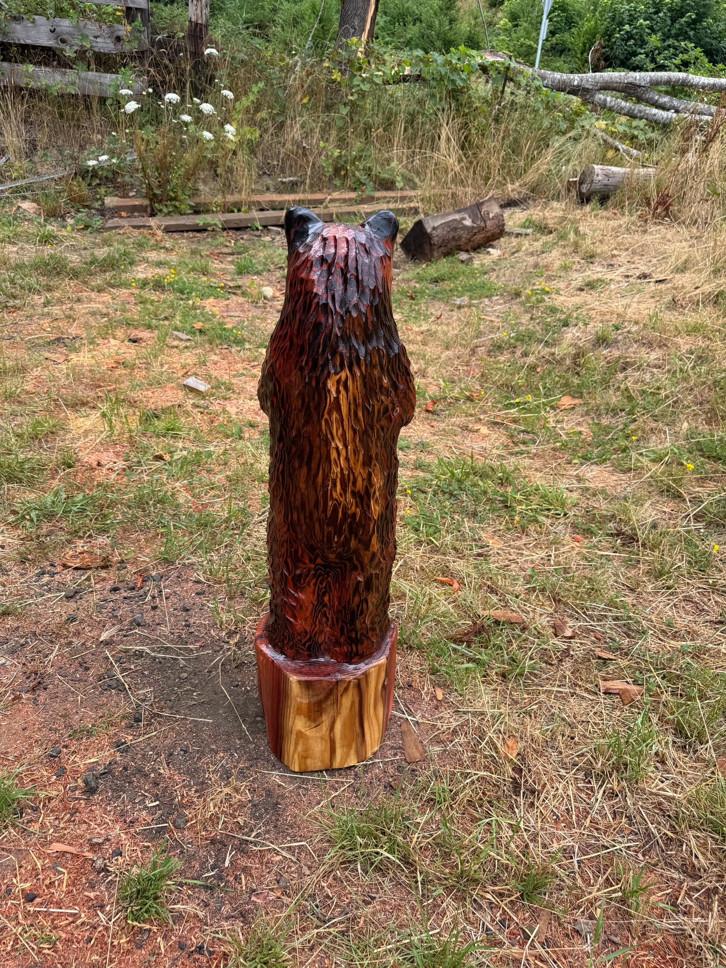 Wooden Standing Bear with Welcome Sign – 39 inches