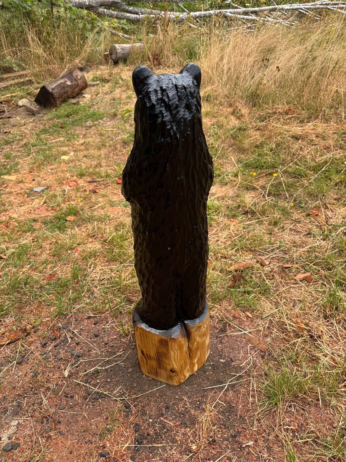 Hand-Carved Standing Bear with Welcome Sign – 39 inches