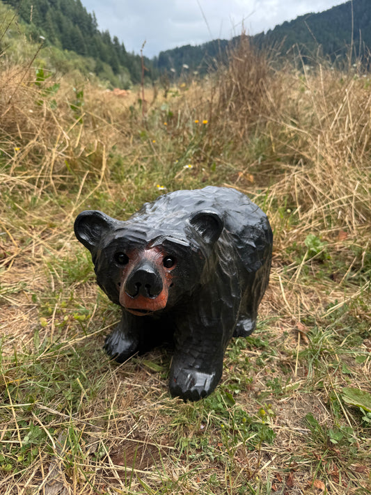 Chainsaw Carved Black Bear on All Fours Looking Left – 15" Giant Sequoia Redwood