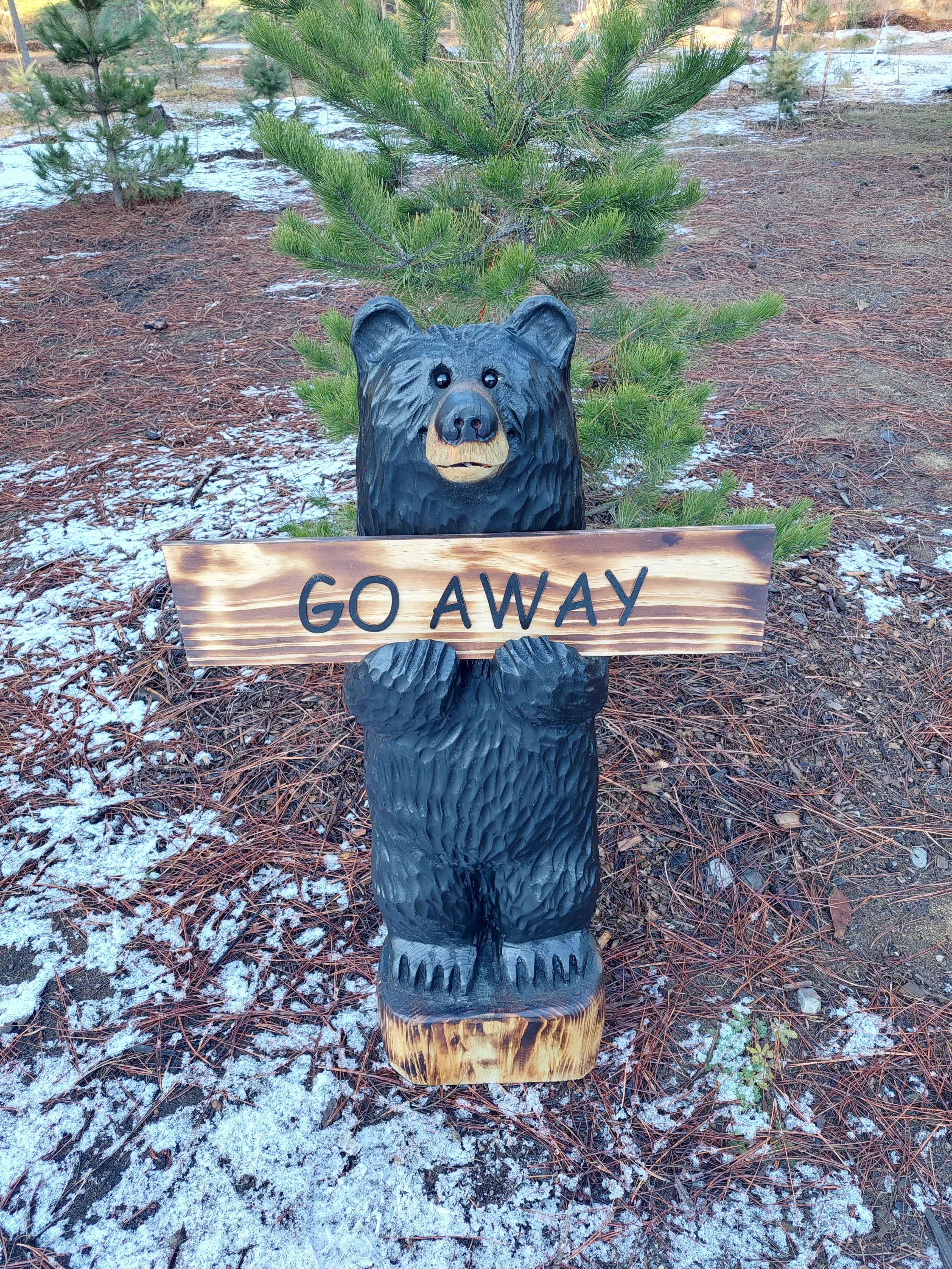Black Bear Carving with Reversible Welcome Sign